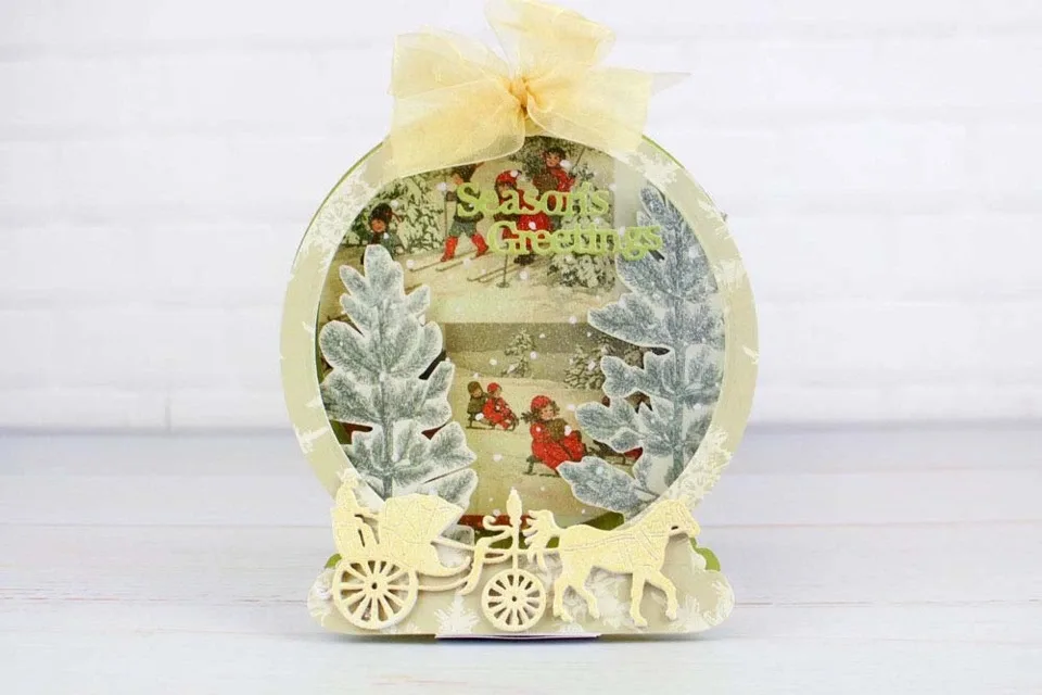 Tattered Lace VIntge Carriage