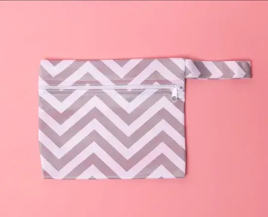 Moi et Marie Graphic opbergzakje voor menstruatieslip