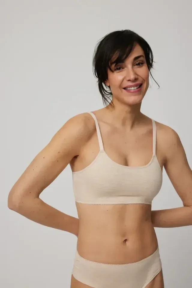 Ysabel Mora Organic Collection topje in beige