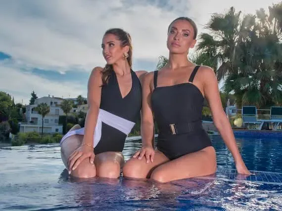 Ocean Couture Modern voorgevormd badpak in zwart