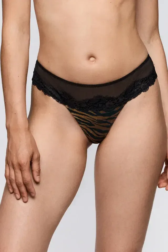 Sarda Bremer string in dierenprint