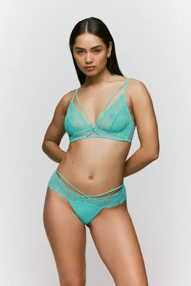 Sarda Amelia string in groen