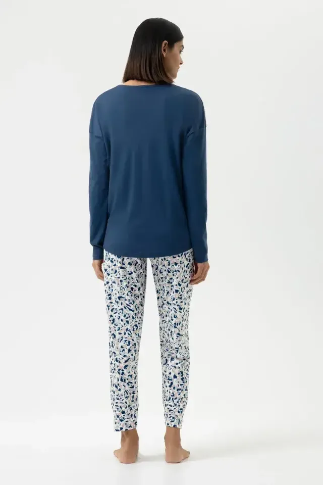 Mey Soft Leo pyjama in blauw en beige