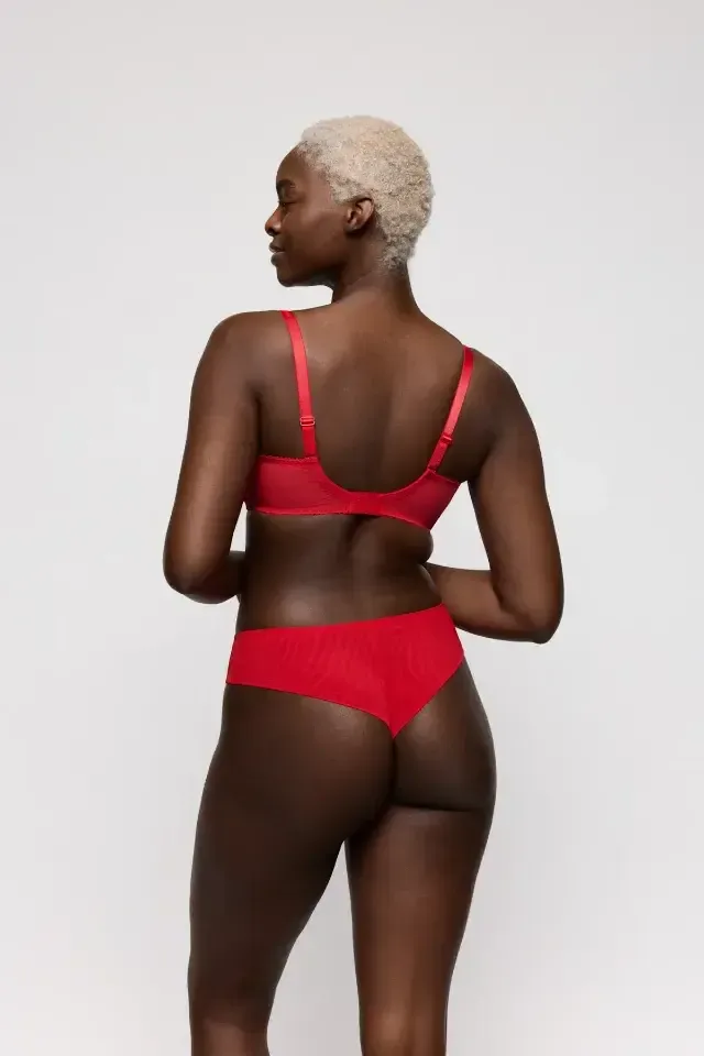 Prima Donna Sophora string in rood