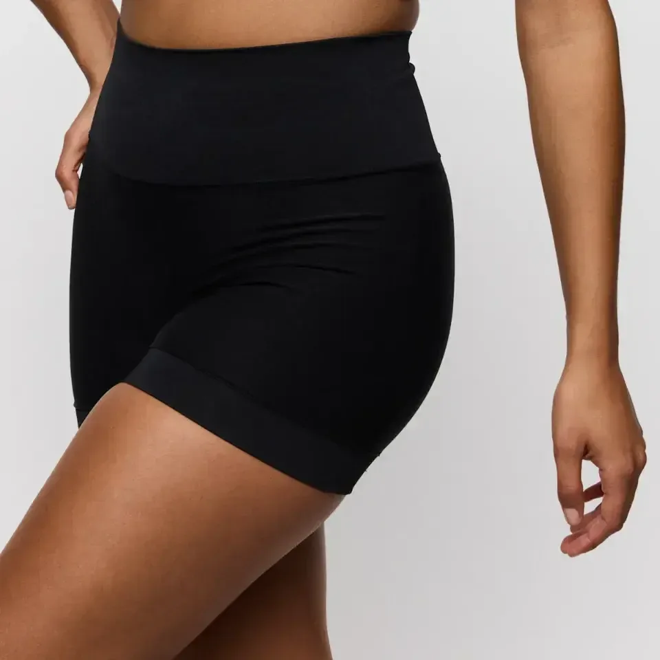Prima Donna Nudda corrigerende short in zwart