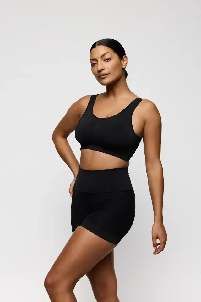 Prima Donna Nudda corrigerende short in zwart