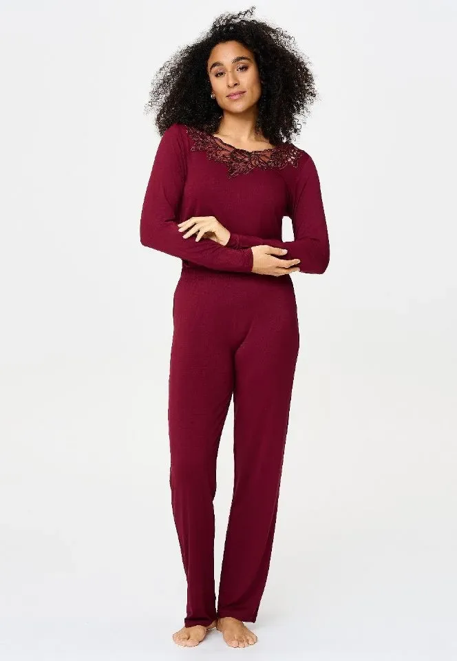 Lingadore Port Desire Nights pyjama in bordeaux