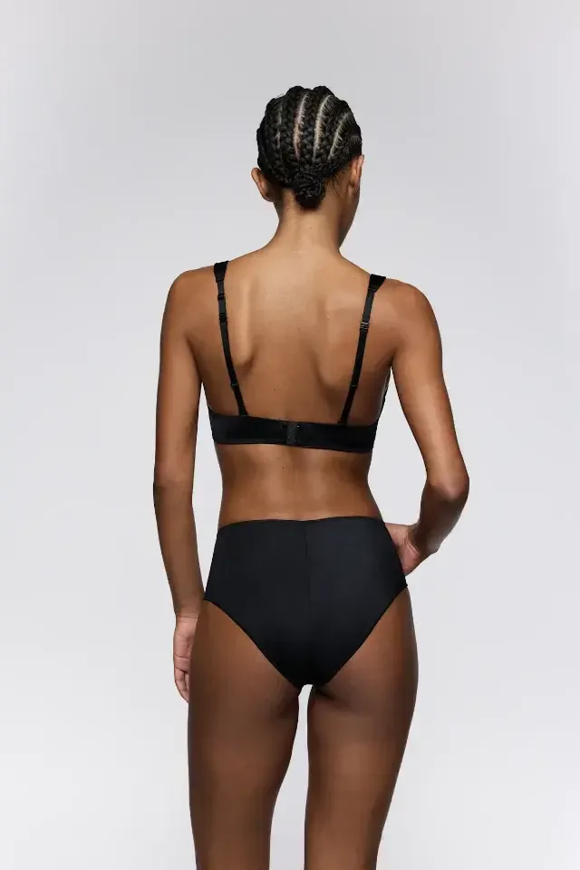 Sarda Mayela tailleslip in zwart