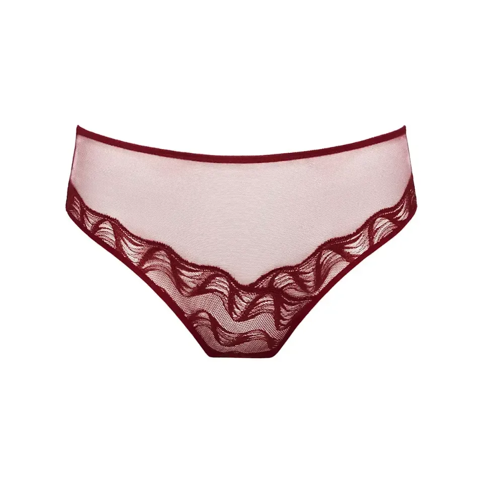 Sarda Nasim taileslip in bordeaux