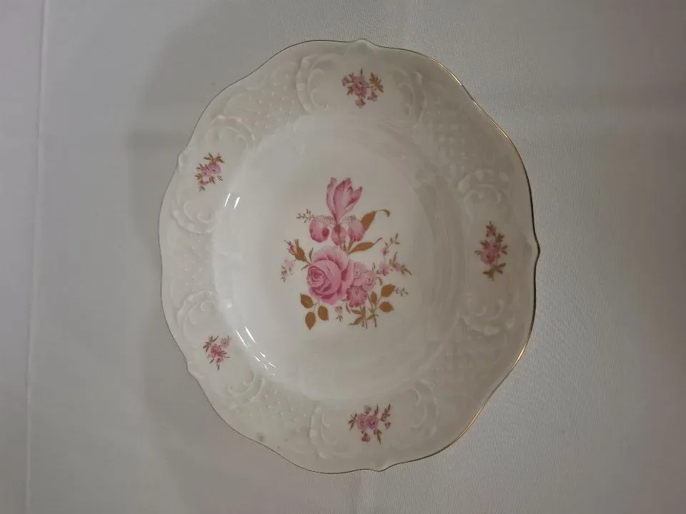 Lindner Bavaria porzellan 	Rosa Gold	Diep bord	23 cm	Handarbeid