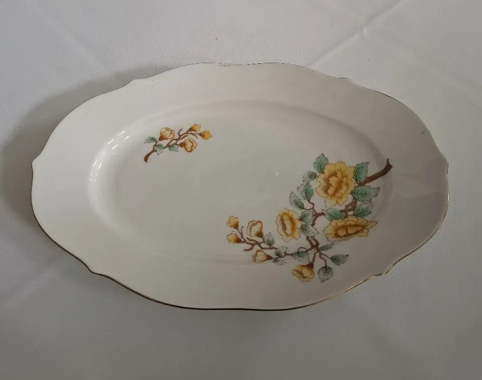 Lindner Bavaria porzellan 	68 Teerose	Ovale schaal	32 cm	Handarbeid