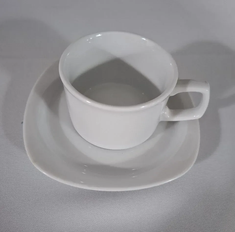 Lubiana Quatro Hotelporselein 6 mokkatas en o/tas