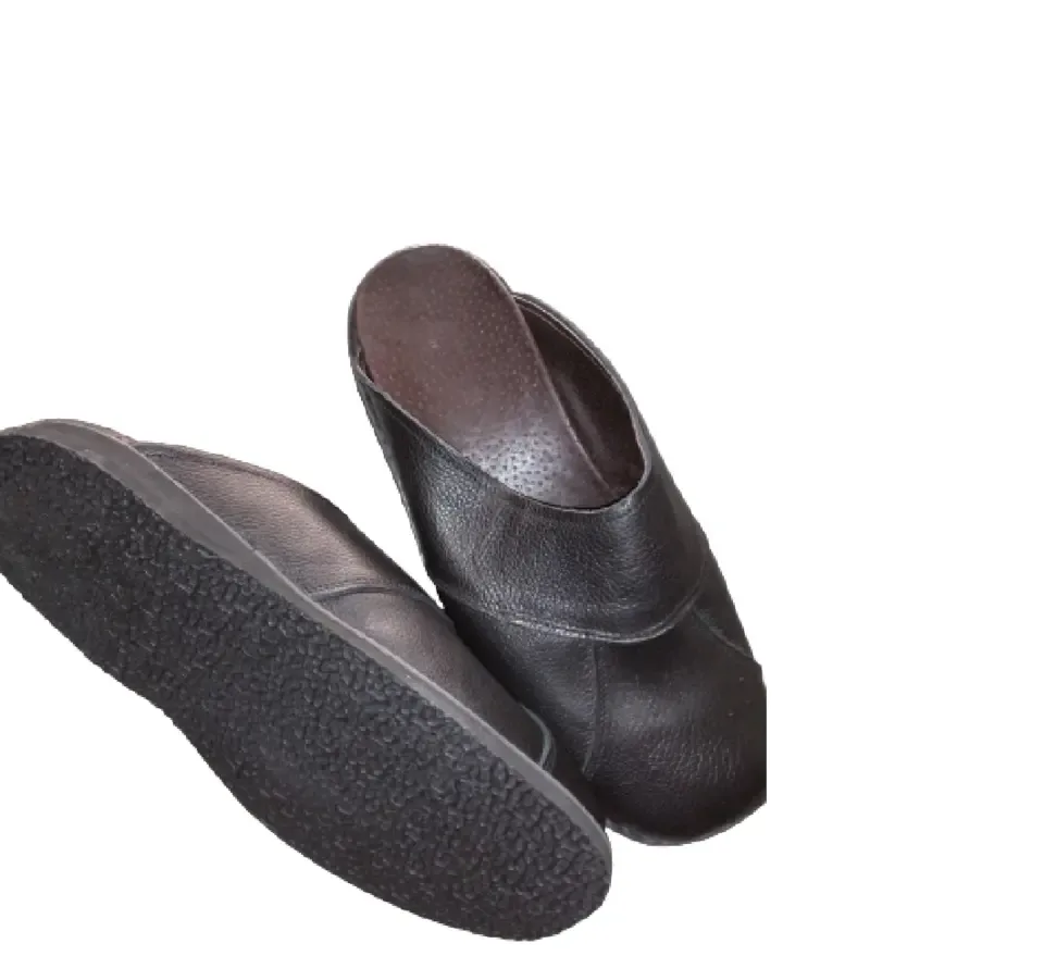 Zwarte lederen pantoffel instapper