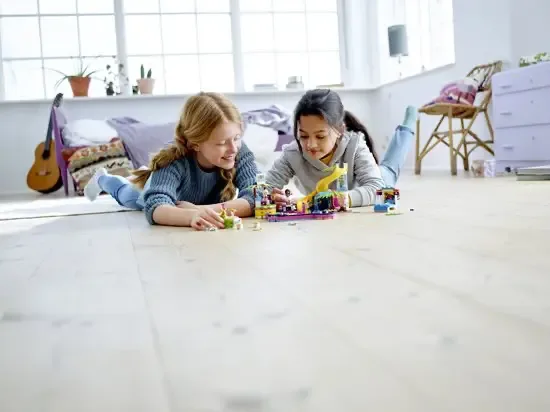 LEGO Friends - Andrea's zwembadfeest - 41374