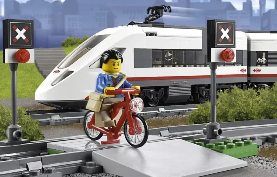 LEGO City - Hogesnelheidstrein - 60051