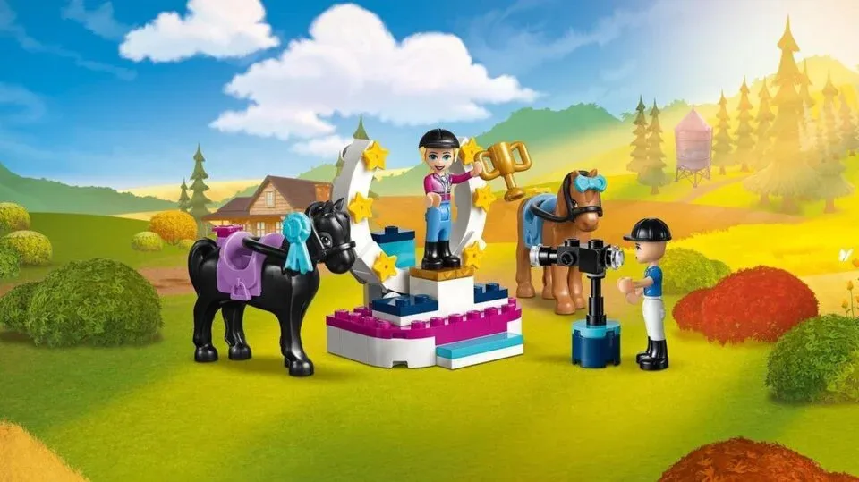LEGO Friends - Stephanie's Paardenconcours - 41367
