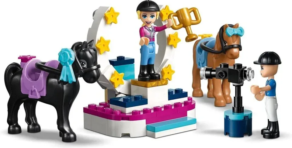 LEGO Friends - Stephanie's Paardenconcours - 41367