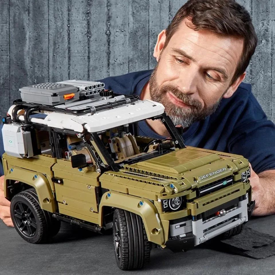 Lego Technic - Land Rover Defender - 42110