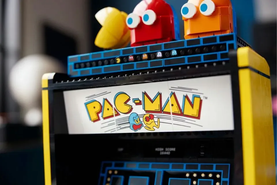 LEGO Icons - PAC-MAN arcade - 10323