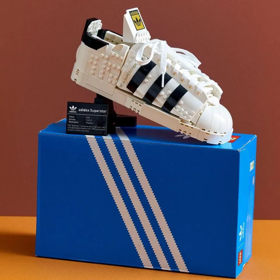 LEGO - Adidas Originals Superstar schoenenset - 10282