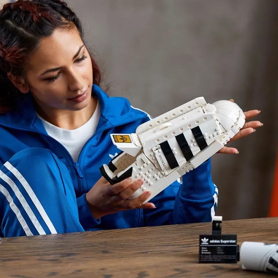 LEGO - Adidas Originals Superstar schoenenset - 10282