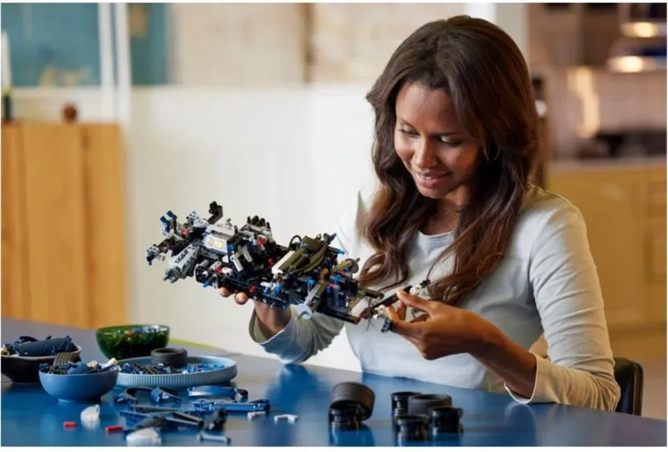 LEGO Technic - Ford GT - 42154