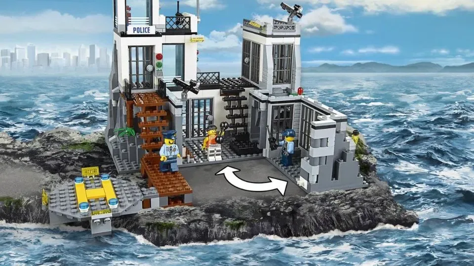 LEGO City - Gevangeniseiland - 60130 (2de HANDS Product)