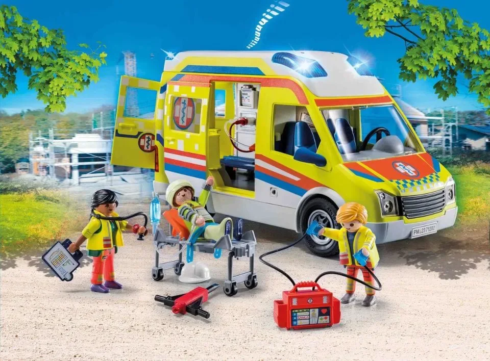 PLAYMOBIL City Action - Ziekenwagen met licht en geluid - 71149