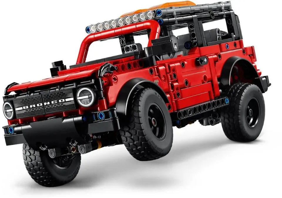 LEGO Technic - Ford Bronco SUV  - 42213