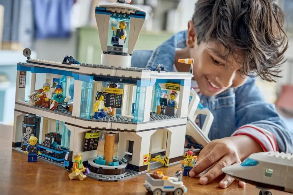 LEGO City - Luchthaven met vliegtuig - 60502