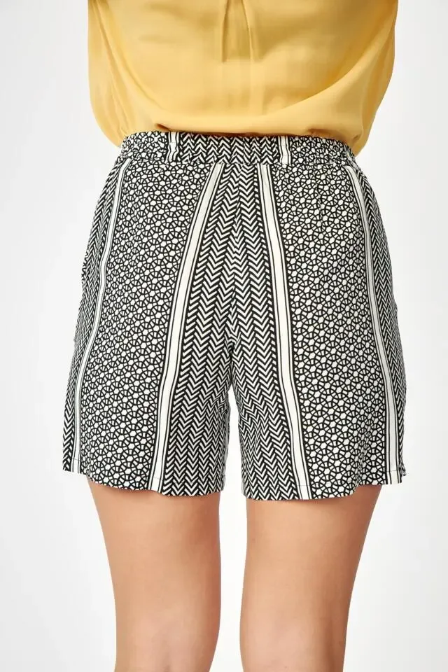 Soyaconcept Italy short
