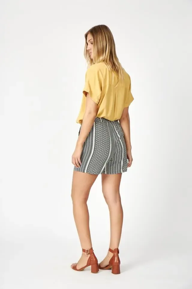 Soyaconcept Italy short