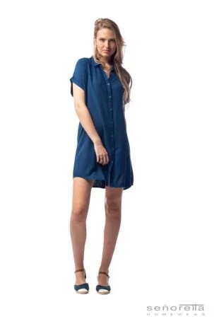 Senoretta kleedje met knopensluiting en kraagje. 221157. Blauw.