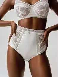 Chanttelle tailleslip True Lace C11M80 kleur Milk