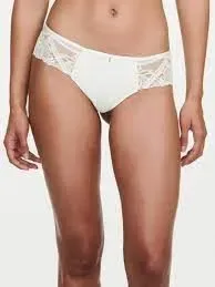Chantelle fantasieslip Orangerie C17Q40 in crème