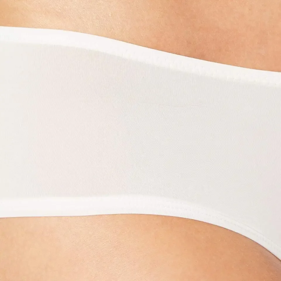 Esprit – Broome Fashion – Shorty – 010EF1T416 – Milk