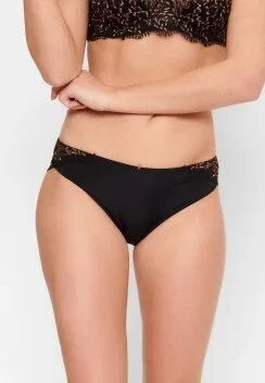 Lingadore – In Love with Embroidery – Slip – 6620B – Black