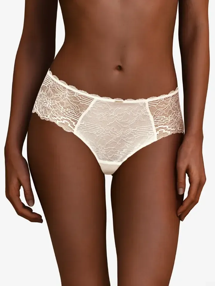 Chantelle – Waltz  – Shorty – C13L40 - Milk