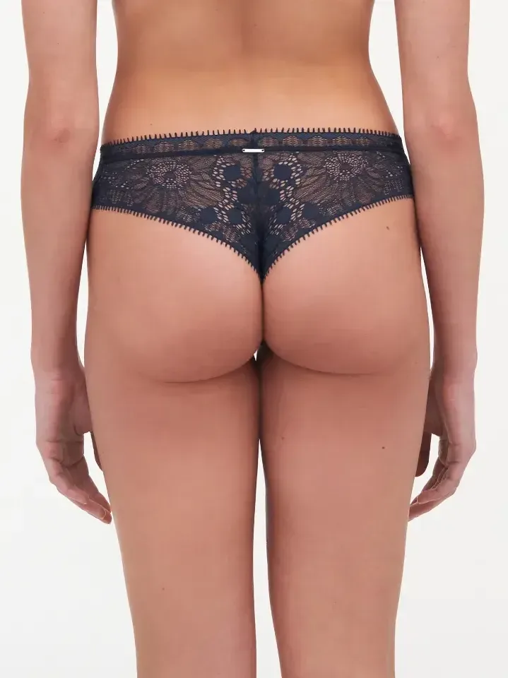 Chantelle – Day to Night – String – C15F90 – Gris Profond