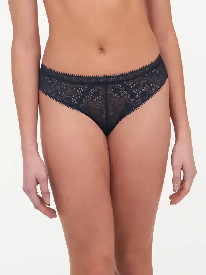 Chantelle – Day to Night – String – C15F90 – Gris Profond