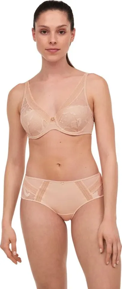 Chantelle – True Lace – BH Plunge Spacer – C11M20 – Golden Beige