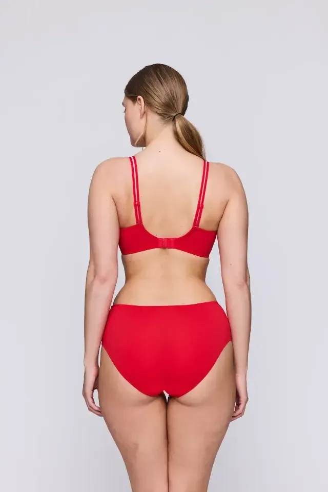 Prima Donna – Twist – East End - BH Beugel – 0141930 – True Red
