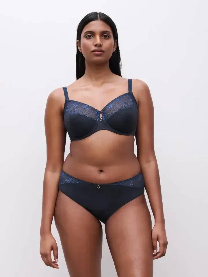 Chantelle – Intrigue – BH Beugel – C13WMU – Bleu Marine