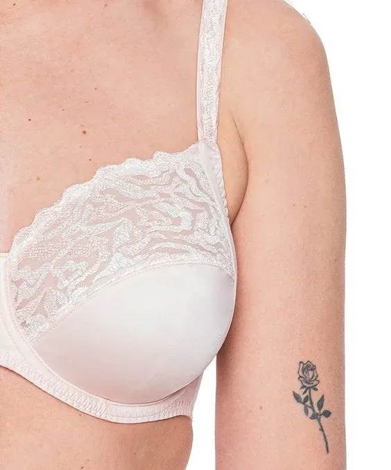Louisa Bracq – Electric Waves – BH Beugel – 494-01 – Nude Rose
