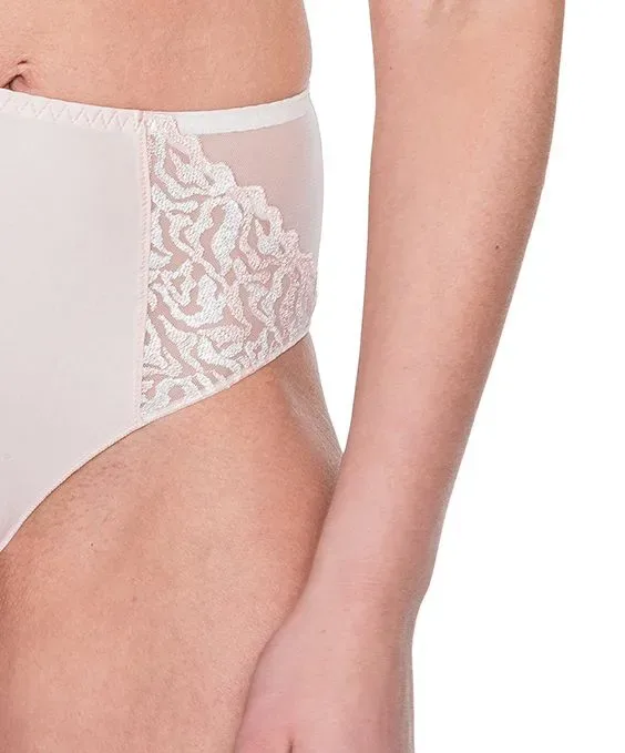 Louisa Bracq – Electric Waves – Tailleslip – 494-50 – Nude Rose