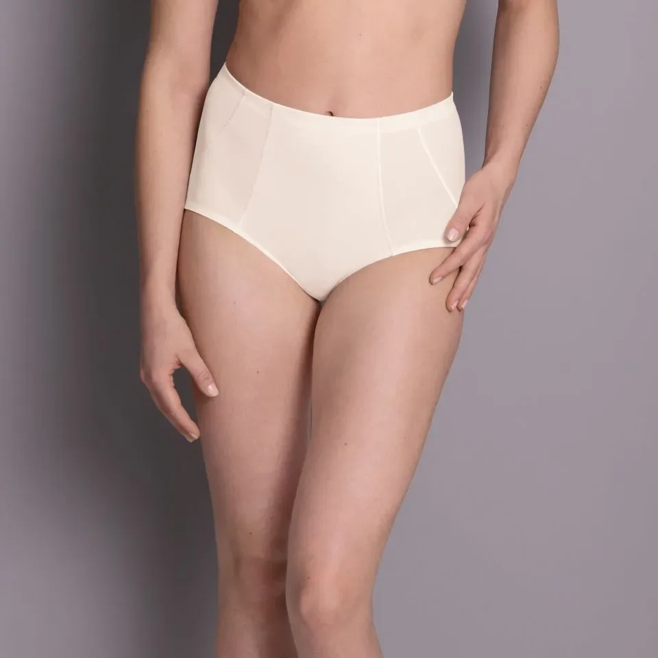 Anita – Clara – Pantyslip – 1760 – Crystal