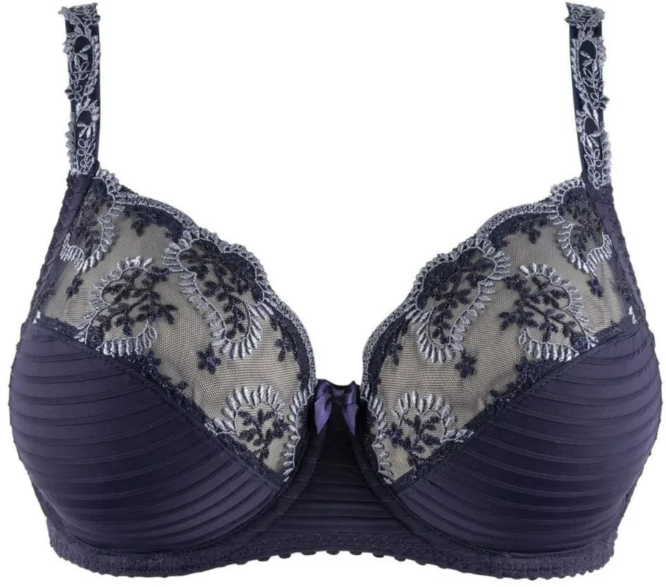 Louisa Bracq – Elise – BH Beugel – 419-01 – Nuit Electrique