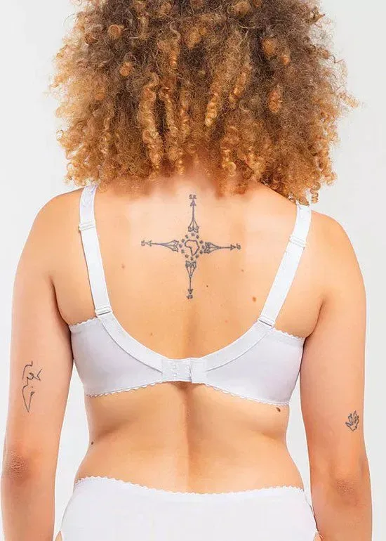 Louisa Bracq – Julia – BH Beugel – 477-01 - Blanc