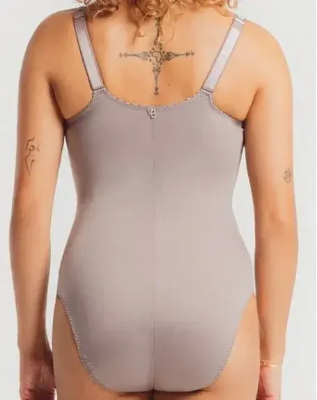 Louisa Bracq – Julia – Body met Beugel – 477-90 – Taupe