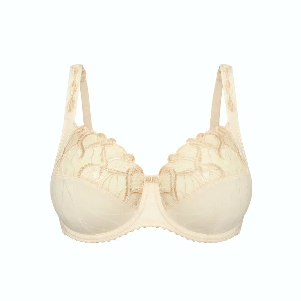 Louisa Bracq – Julia – BH Beugel – 477-01 – Lin